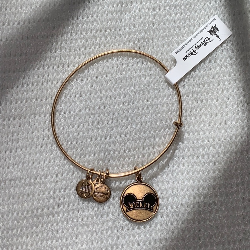 Alex & Ani Bracelet - Disney Mickey Hat (Gold)